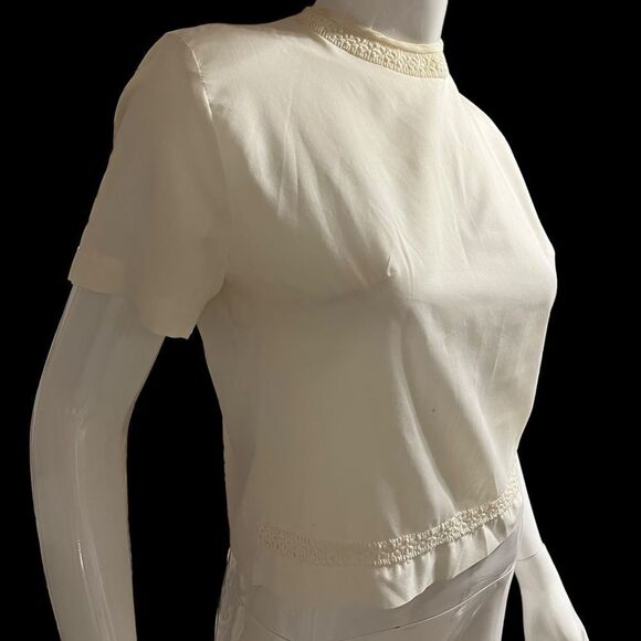 Vintage Cream Short Sleeved Blouse size Small - Picture 1 of 8